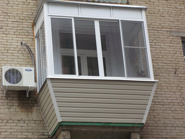 Остекление балконов в хрущевке с выносом по цене от производителя Красногорск