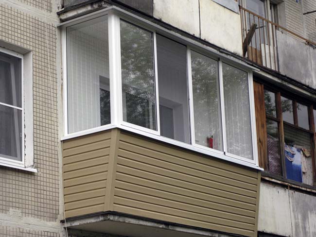 Сколько стоит застеклить балкон 3 метра по цене от производителя Красногорск