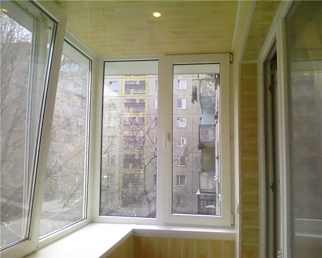 Остекление балкона в панельном доме по цене от производителя Красногорск