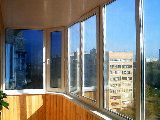 Где можно лучше застеклить балкон Красногорск